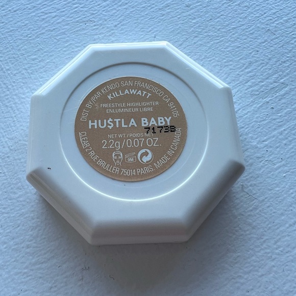Fenty Beauty Killawatt Highlighter Hustla Baby - Picture 3 of 8